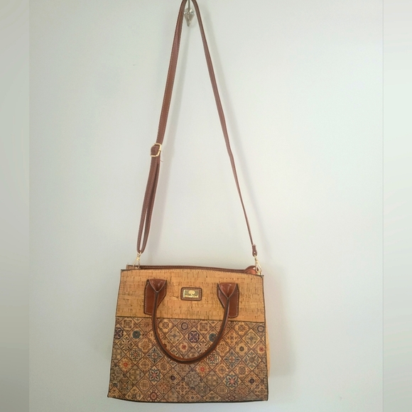 Natural Cork Shoulder/Handbag w/ Geometric Pattern - Picture 2 of 11
